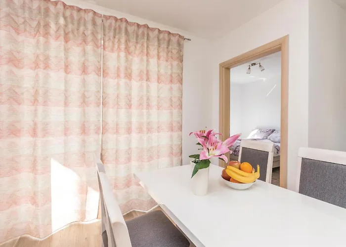 One-bedroom In *