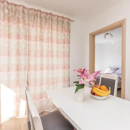 One-bedroom In *